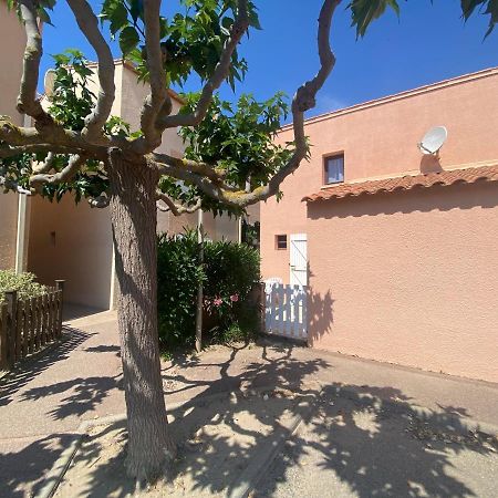 Pavillon 20M De La Plage Des Ayguades Gruissan Luaran gambar